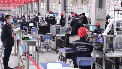 山东省“技能兴鲁”职业技能大赛工业机器人系统运维员和计算机软件测试员赛项在学院成功举办